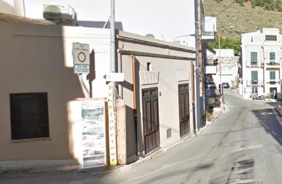 קאסטלמארה דל גולפו Porto Centro Storico Spiaggia Wi-Fi&Self Check-In מראה חיצוני תמונה